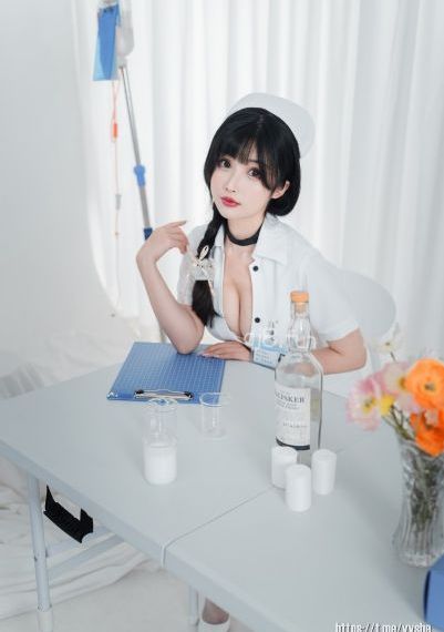 日本捏胸吃奶视频免费_BD英语免费电视剧