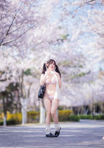 aⅴ无码成人黑人精品_国产剧完整视频观看