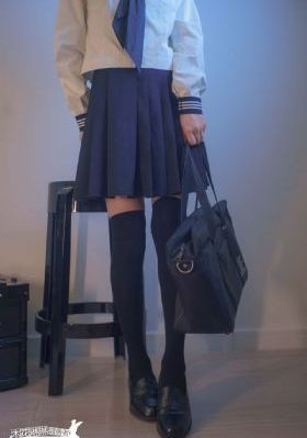 最新国产99热这里只有精品_720迅雷电影在线